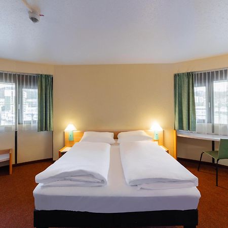 B&B Hotel Wuppertal-City Екстериор снимка
