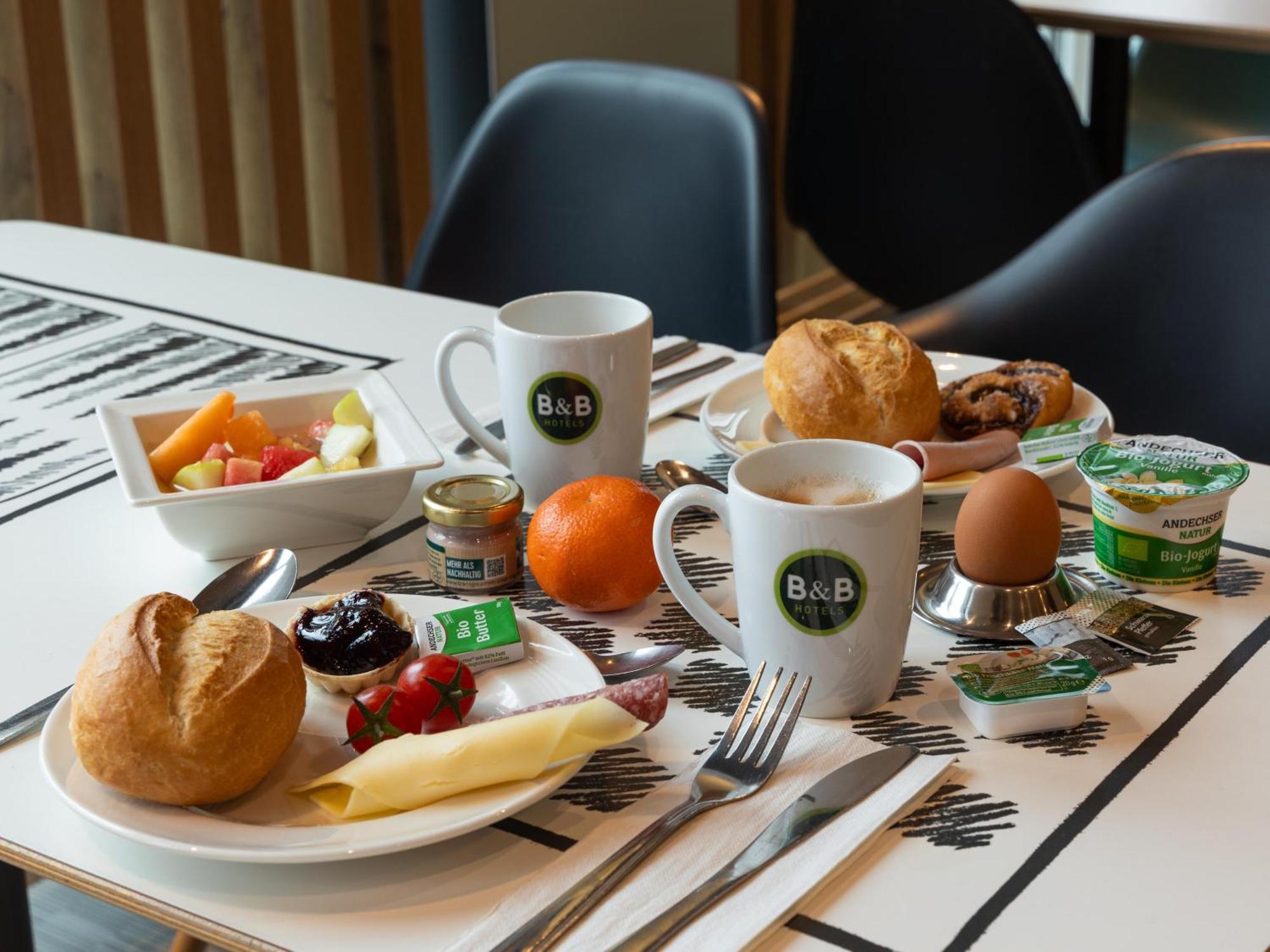 B&B Hotel Wuppertal-City Екстериор снимка