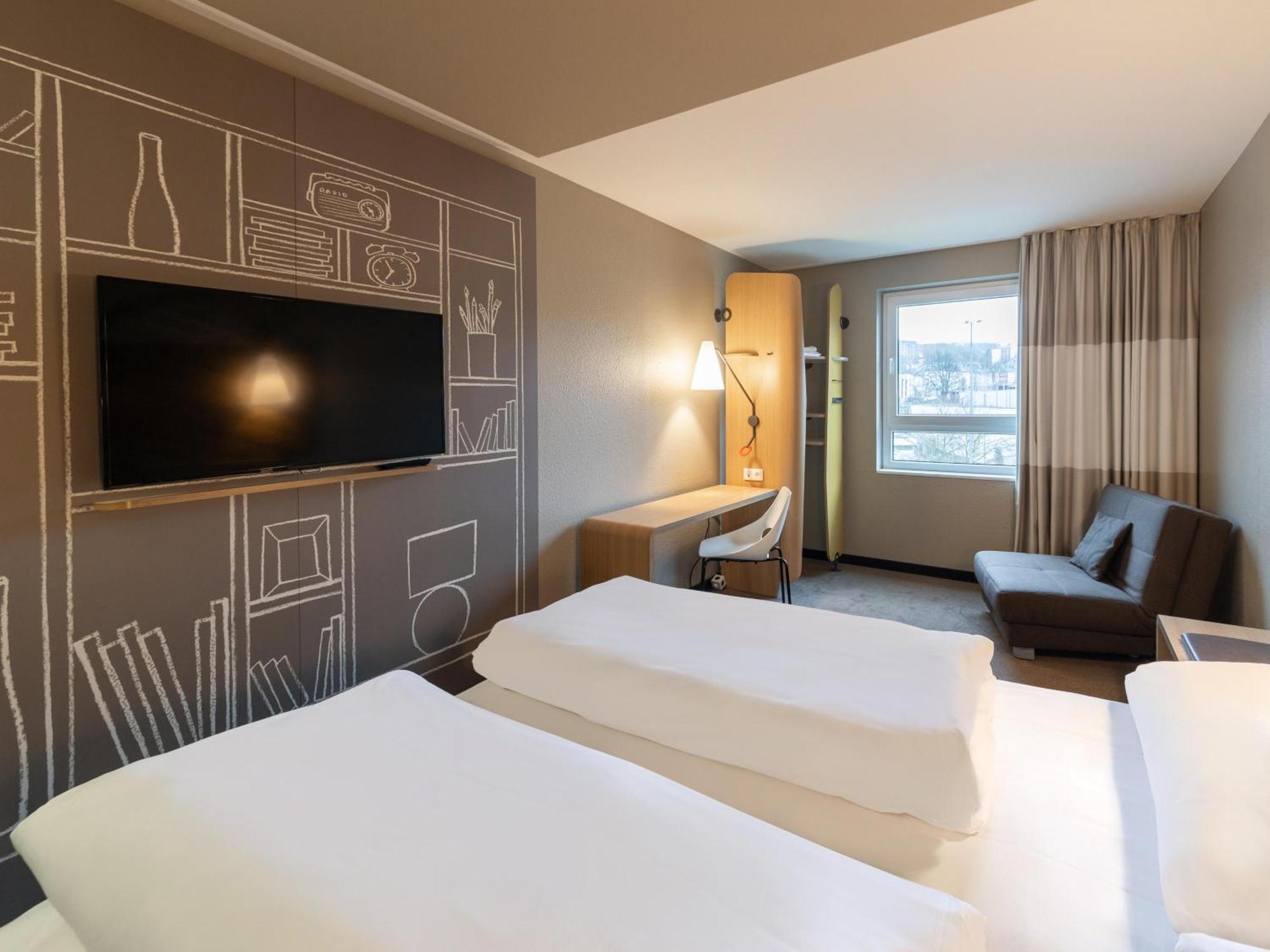 B&B Hotel Wuppertal-City Екстериор снимка