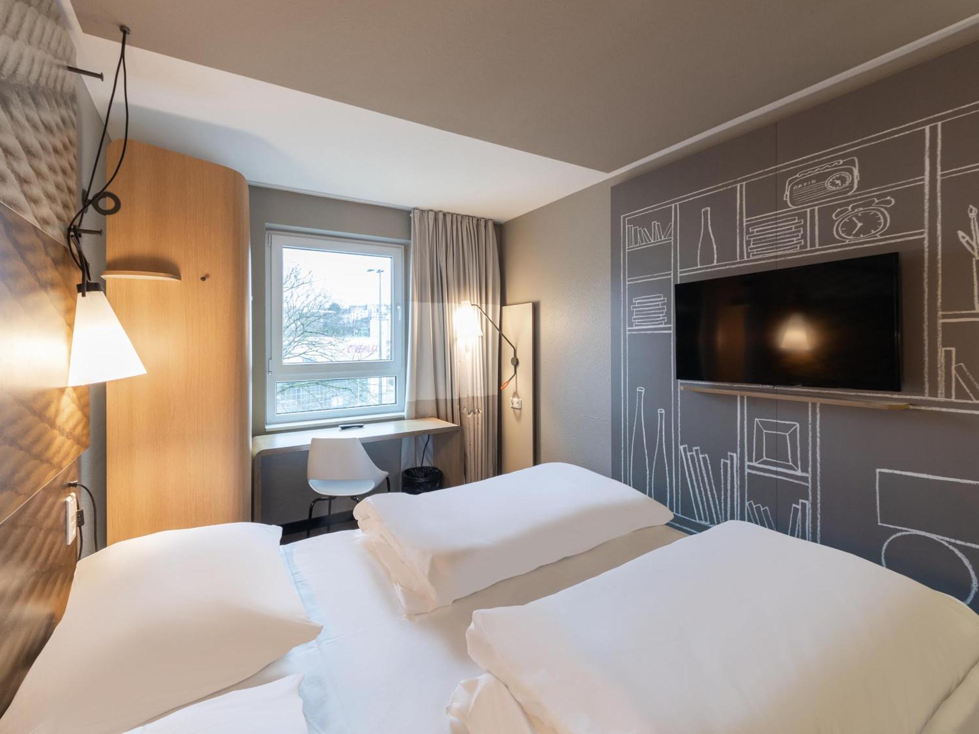 B&B Hotel Wuppertal-City Екстериор снимка