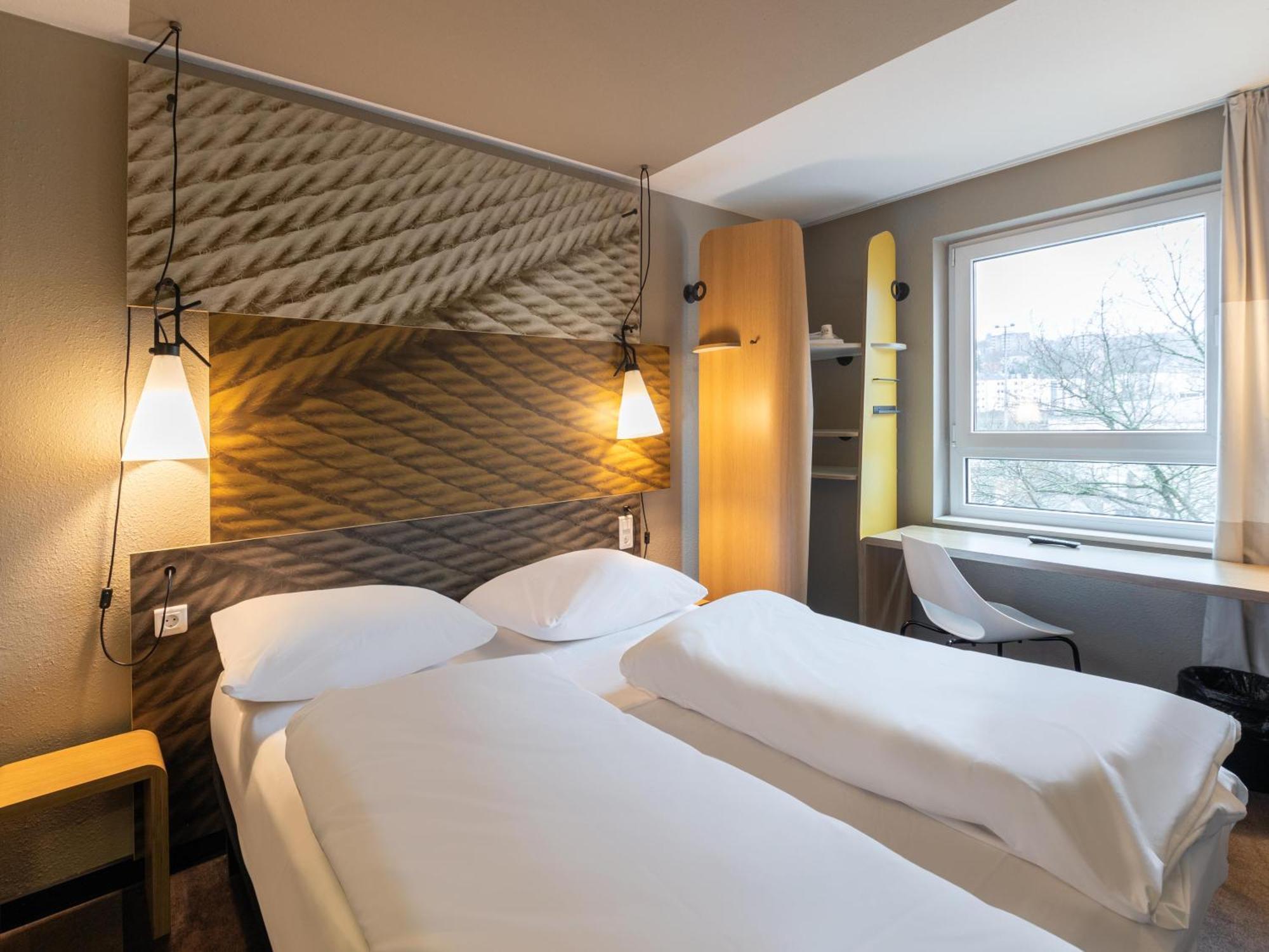 B&B Hotel Wuppertal-City Екстериор снимка