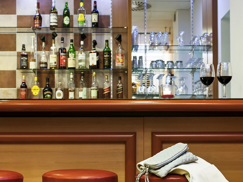 B&B Hotel Wuppertal-City Екстериор снимка