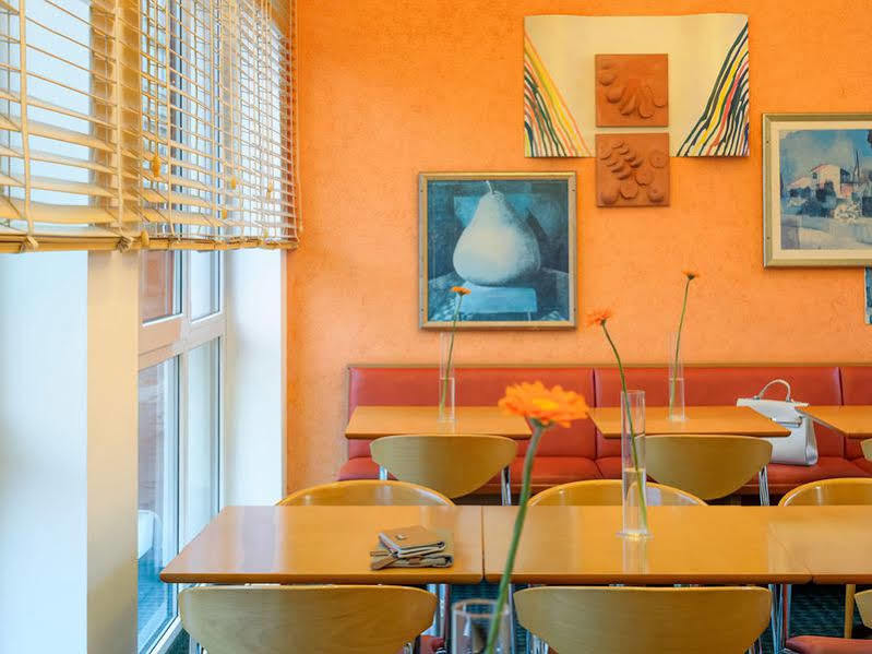 B&B Hotel Wuppertal-City Екстериор снимка