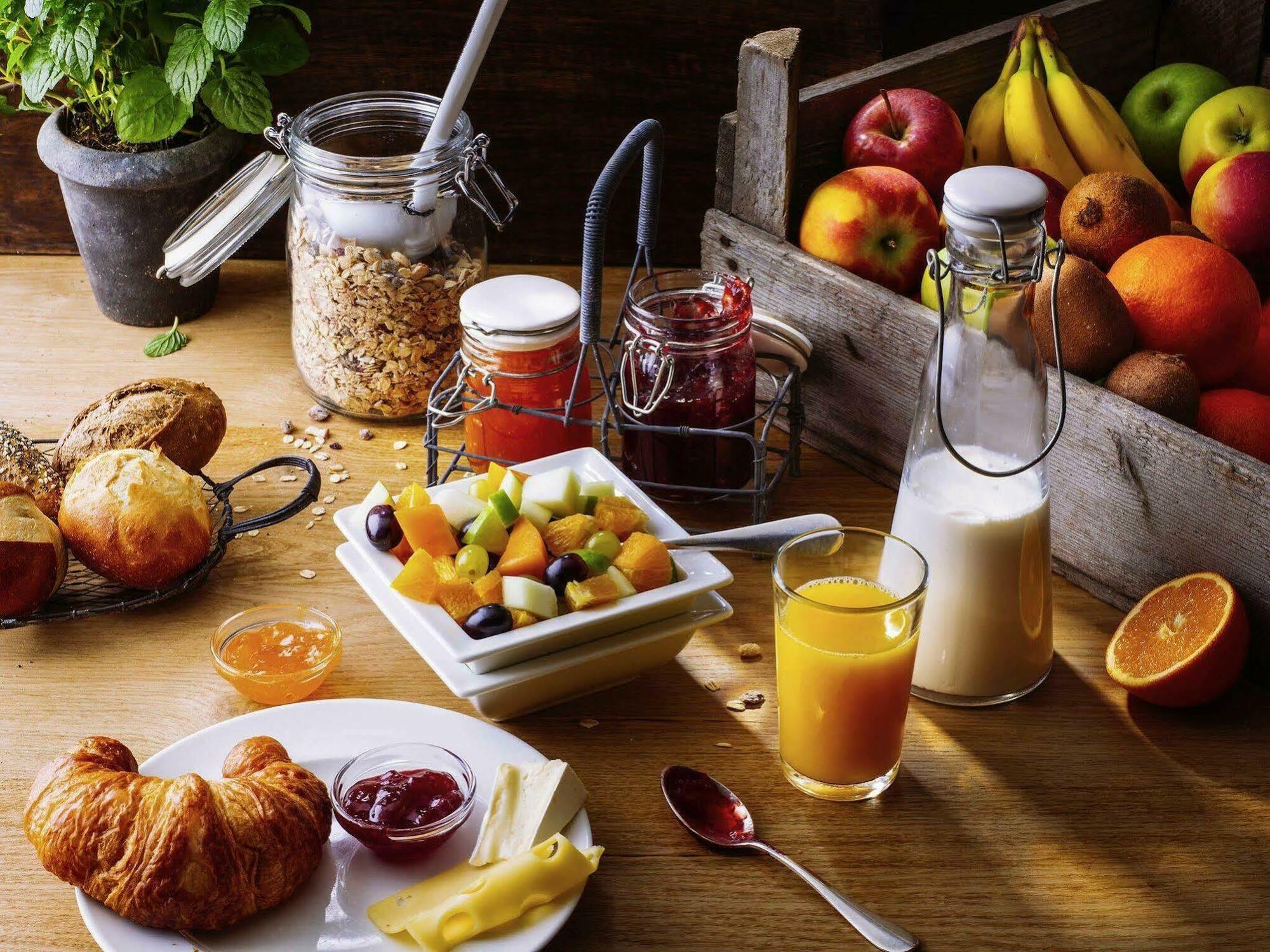 B&B Hotel Wuppertal-City Екстериор снимка